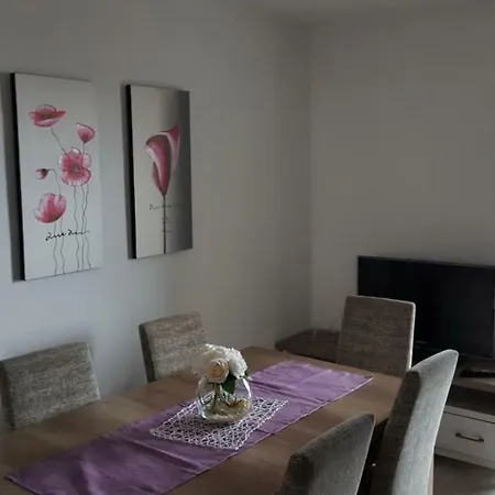 Appartement Apartmani Mihaljevic *