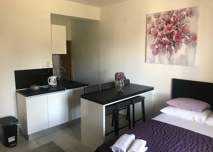 Mihaljevic * Podgora (Split-Dalmatia)
